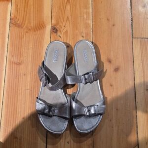 Ecco Metallic Silver Sandals